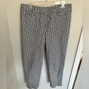 LOFT Women’s Geometric Navy and White Pants size 8